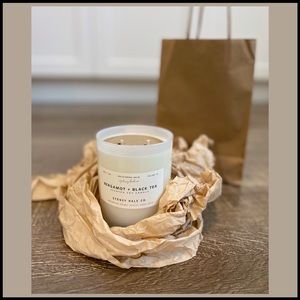 🤪SALE Bergamot & Black Tea Soy Candle - New